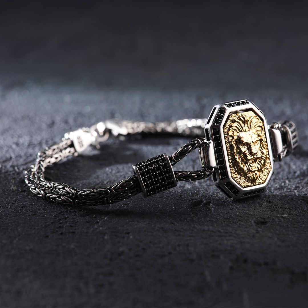 Gental Gems by Karat Kings | Unique Oxidized Lion Bracelet for Men | Sterling Silver Bracelet