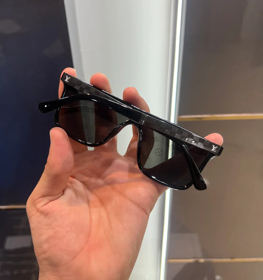 Black MonELEGANT OGram Limited Edition Luxury Sunglasses