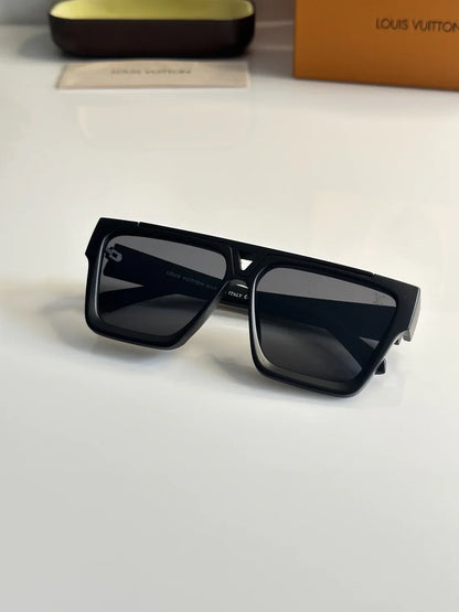 Black Luxury Shade With Premium Sunglasses