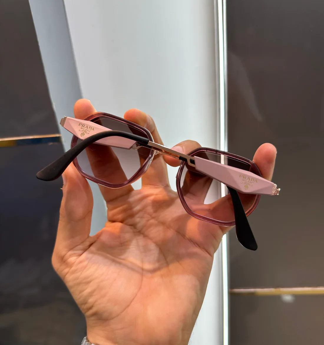 Pink Luxury Shade With Original Packing Sunglasses