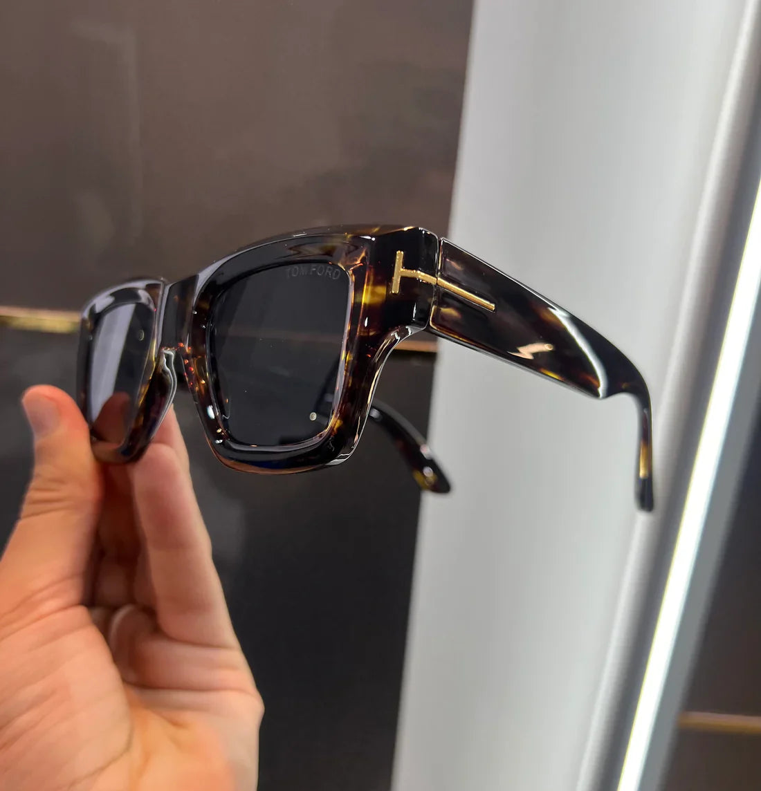 Tiger Luxury Shade Unisex Sunglasses