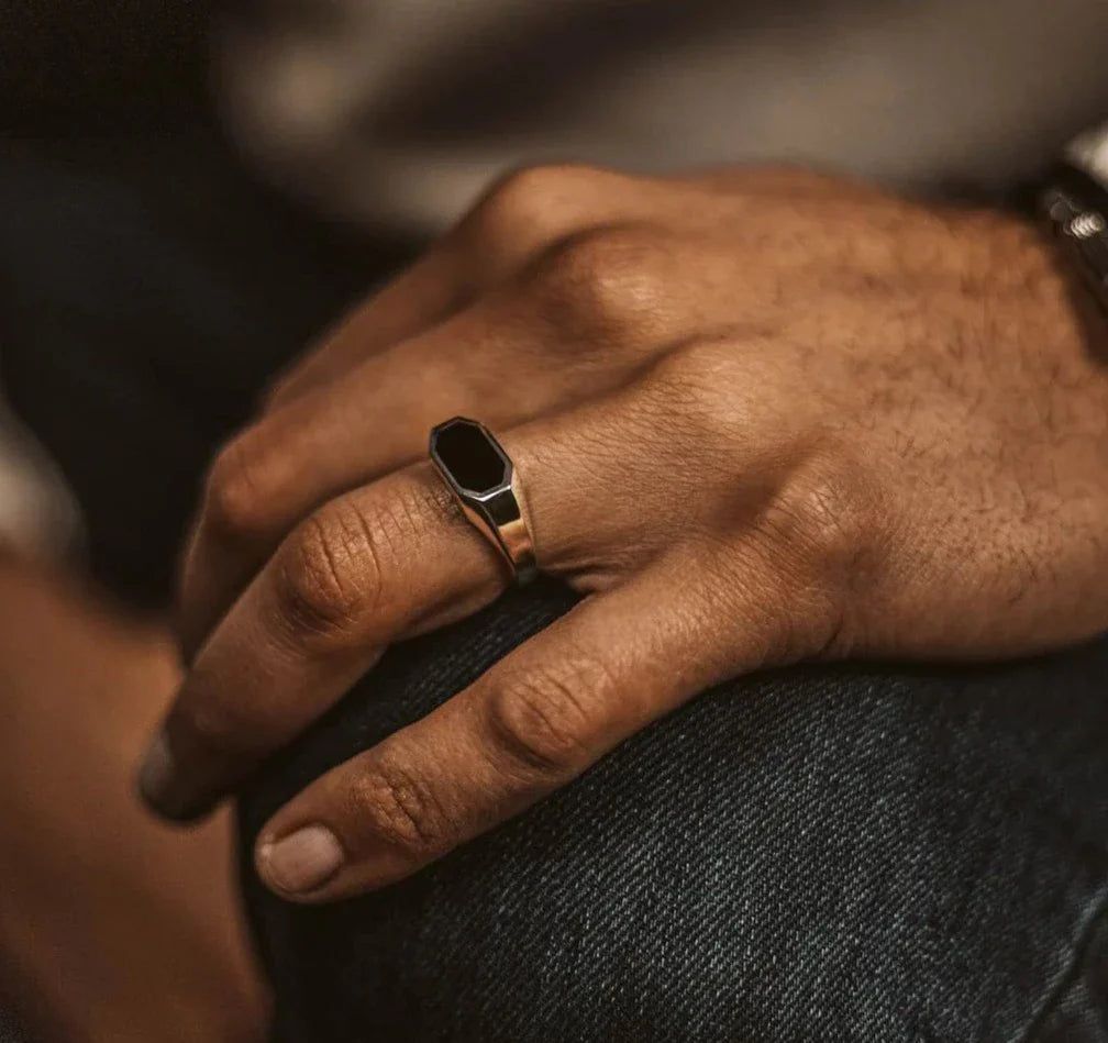 Gental Gems by Karat Kings | Elegant Signet Ring with Natural Black Onyx |  Sterling Silver Ring | Men's Jewelry | With Certificate of Authenticity and  Hallmark