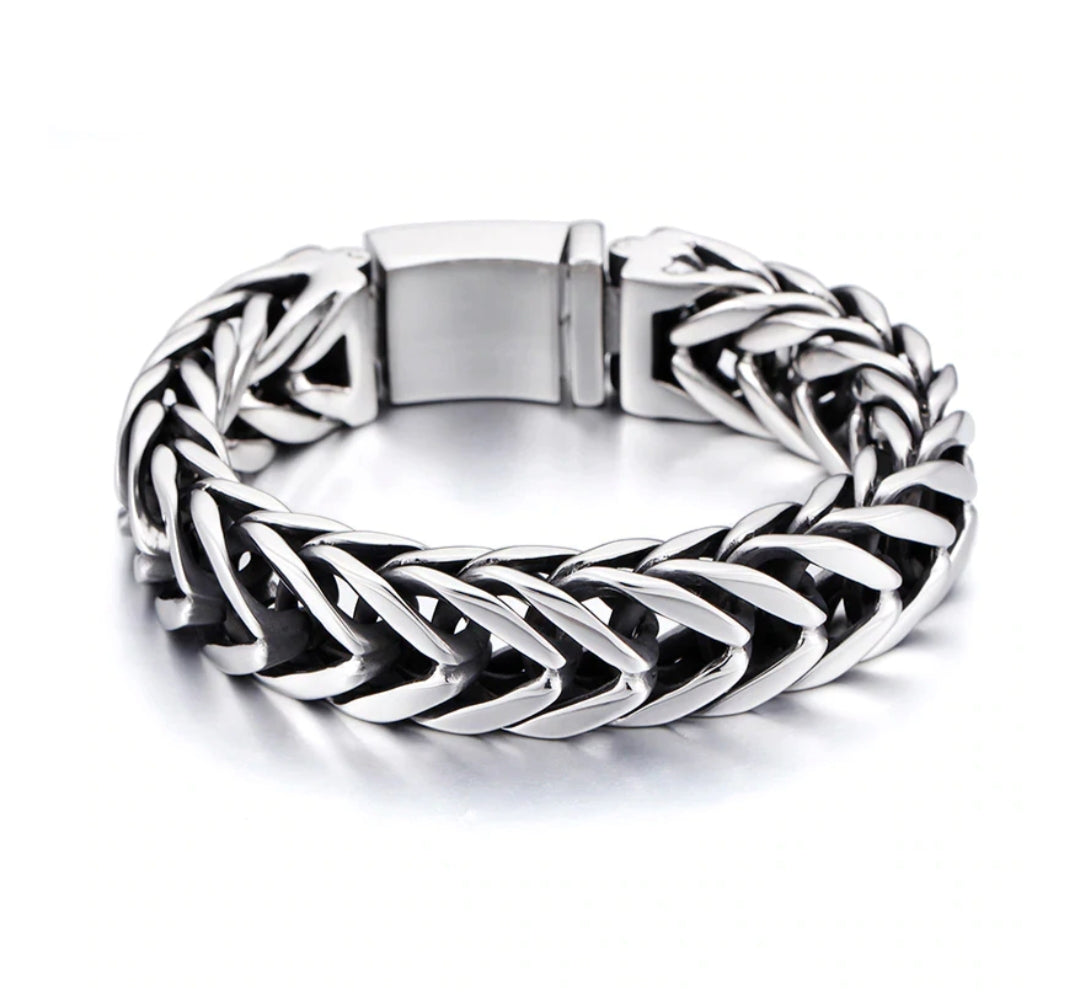 18mm wide Unique Retro Masculina High Polished V link Bracelet for Men |  Sterling Silver Bracelet | With Certificate of Authenticity and  Hallmark