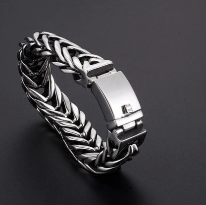 18mm wide Unique Retro Masculina High Polished V link Bracelet for Men |  Sterling Silver Bracelet | With Certificate of Authenticity and  Hallmark