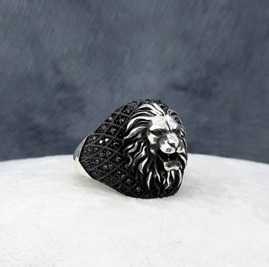 Gental Gems by Karat Kings | Unique Turkish Style Oxidized Silver Lion Ring with Black Zircon|  Sterling Silver Oxidized Ring | Men's Jewelry | With Certificate of Authenticity and  Hallmark