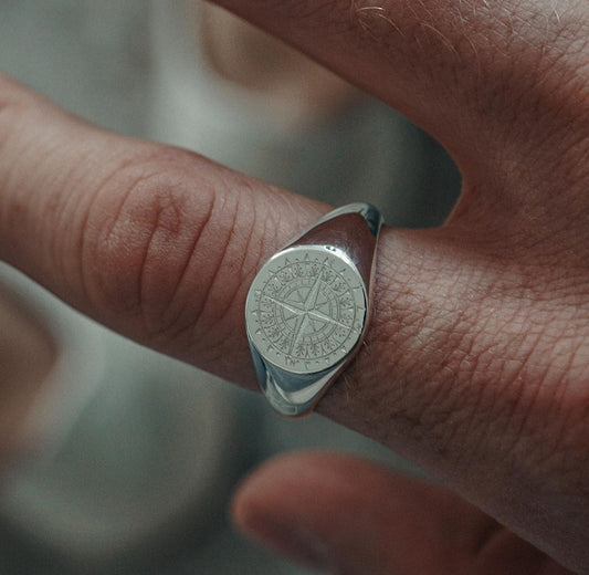 Gental Gems by Karat Kings | Exclusive Signet Style Compass Ring, Sterling Silver  Ring | Jewellery for Men| With Certificate of Authenticity and  Hallmark