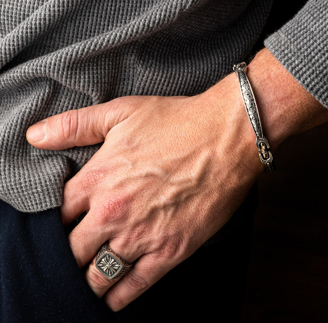 Gental Gems by Karat Kings | Exclusive Cross Vintage Byzantine Style Signet Ring for Men, Oxidized Sterling Silver  Ring | Jewellery for Men| With Certificate of Authenticity and  Hallmark