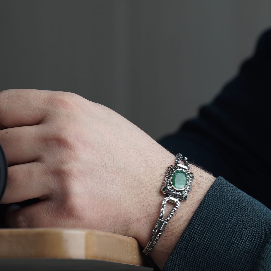 Gental Gems by Karat Kings | Unique Green Emerald hand beaded chain Bracelet for Men | Oxidized 925 Silver Bracelet Jewelry Authenticity and 925