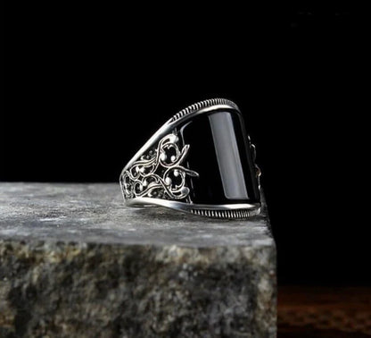 Gental Gems by Karat Kings | Unique Designed Turkish Style Curved Ring with Natural Black Onyx |  Sterling Silver Ring | Men's Jewelry | With Certificate of Authenticity and  Hallmark