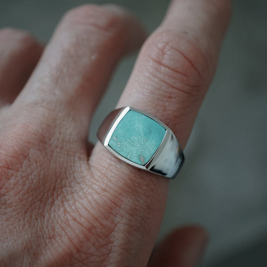 Gental Gems by Karat Kings | Unique Turkish Gucci Style Ring with Natural Blue Turquoise |  Sterling Silver Oxidized Ring | Men's Jewelry | With Certificate of Authenticity and  Hallmark